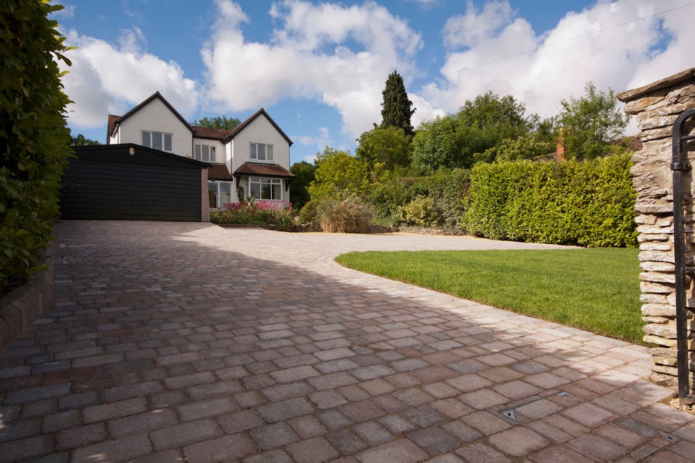 C S Landscaping
